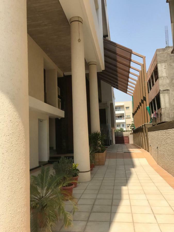 Kyriad Hotel Solapur by OTHPL Bagian luar foto